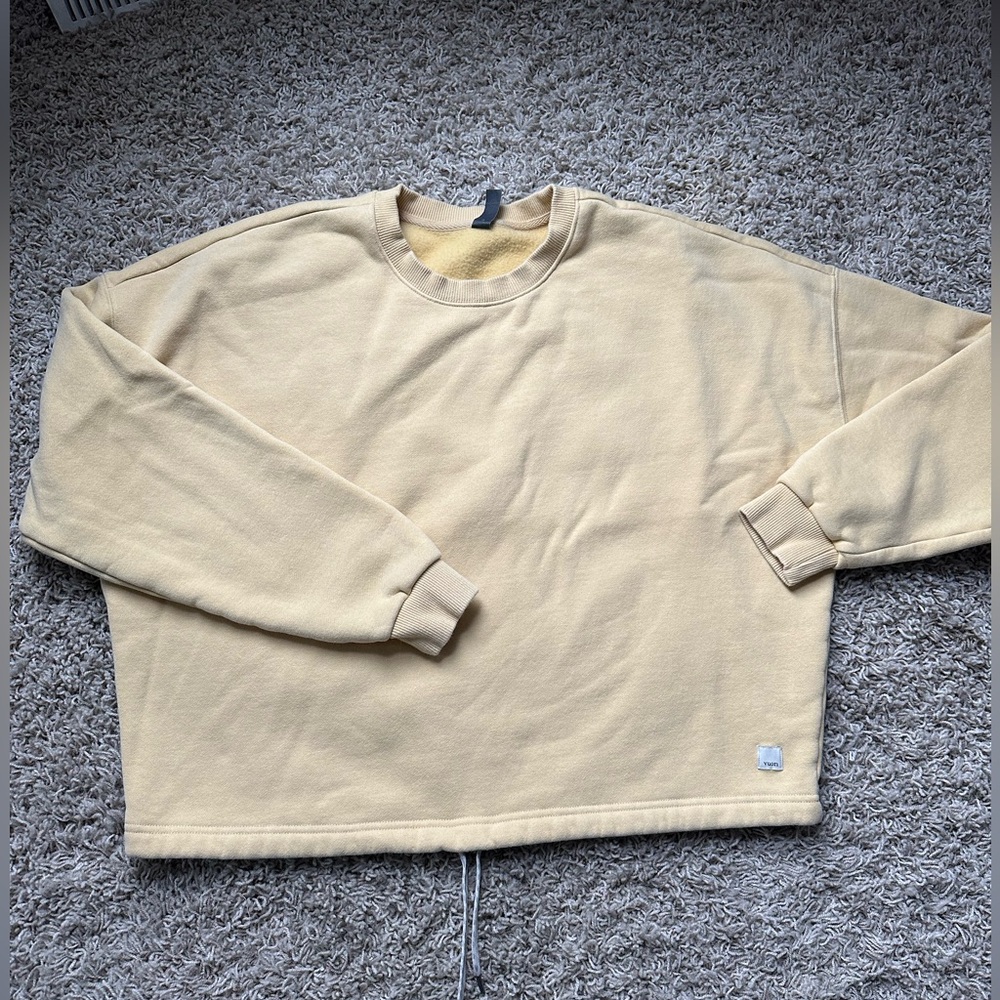 Vuori crew neck
